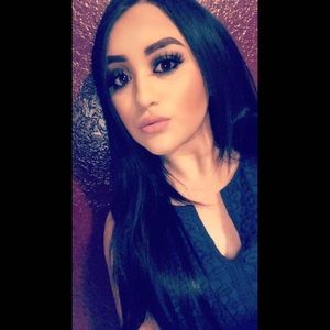 Meet your Posher, Ariana